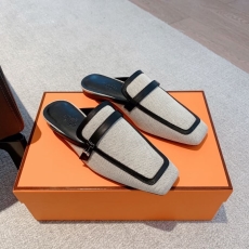 Hermes Slippers